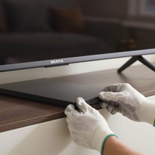 Jak zamontować nóżki do telewizora Sony Bravia bez ryzyka uszkodzenia obudowy